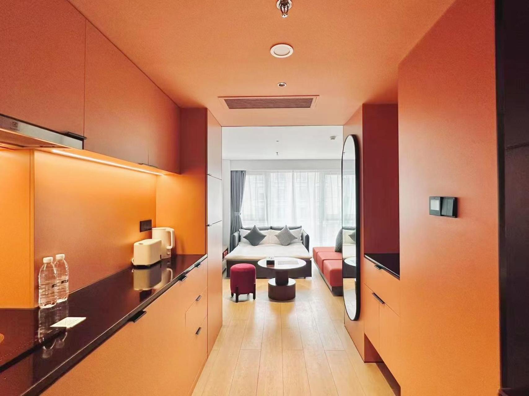 Base-Beijing Wangfujing Serviced Apartment- In Hutong &Bike Rental &Close To Forbidden City, Tian'Anmen Square &Subway Nearby &Free Coffee &Washing Machine,Kitchen &Restaurant Discount &English Speaking &High Speed Free Wifi Extérieur photo